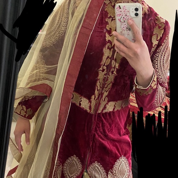 Pakistani dress/Indian Anarkali Suit/ Gown - Picture 7 of 8